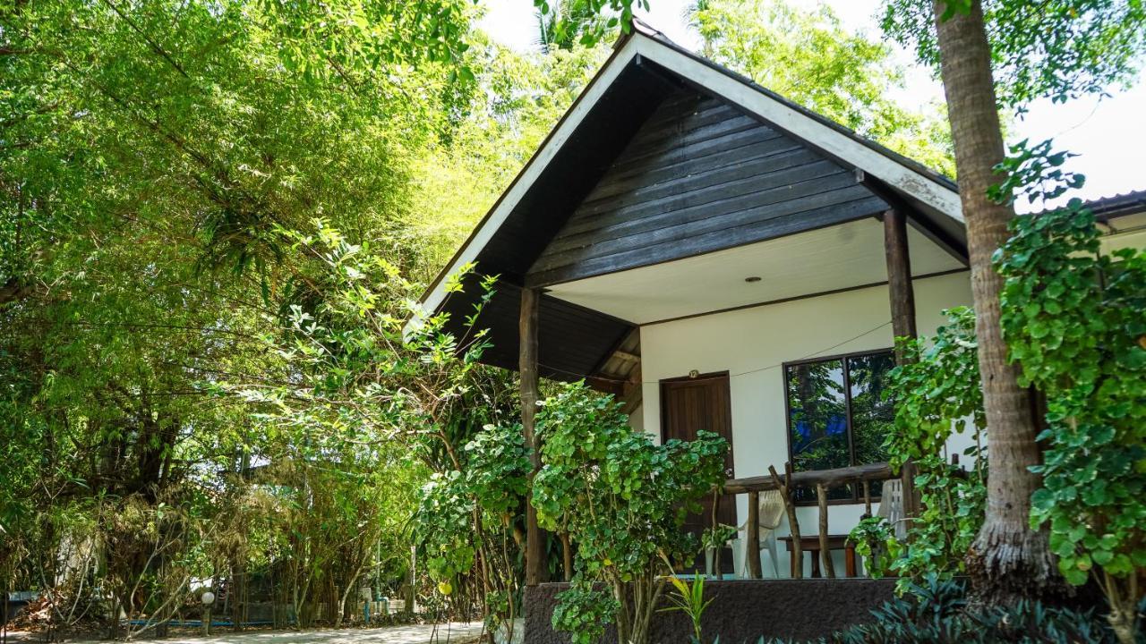 Coco Garden Resort Thongsala Exterior photo