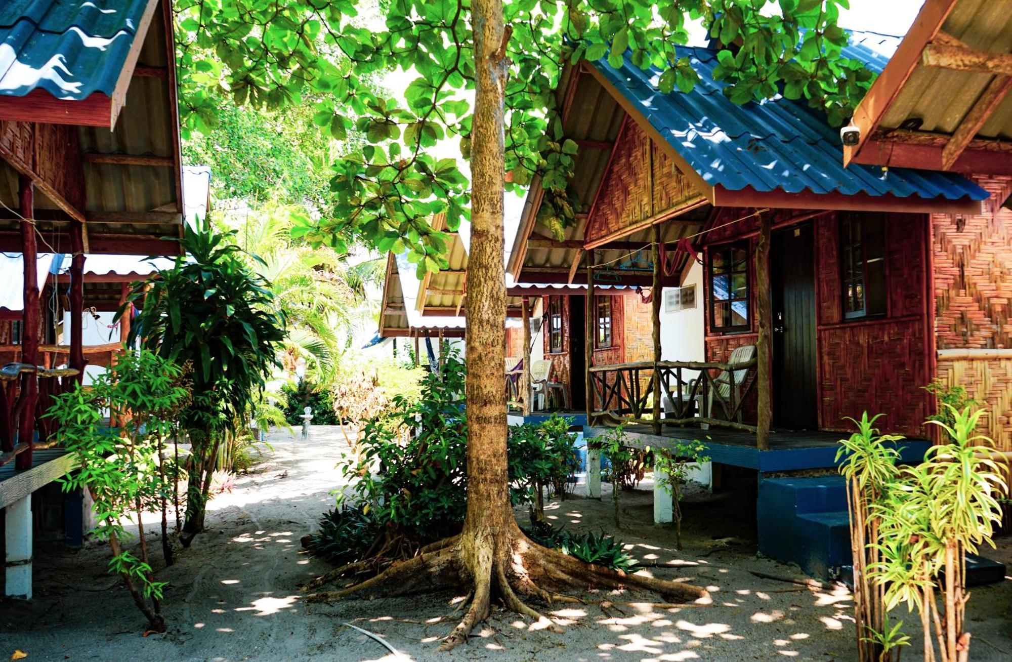 Coco Garden Resort Thongsala Exterior photo
