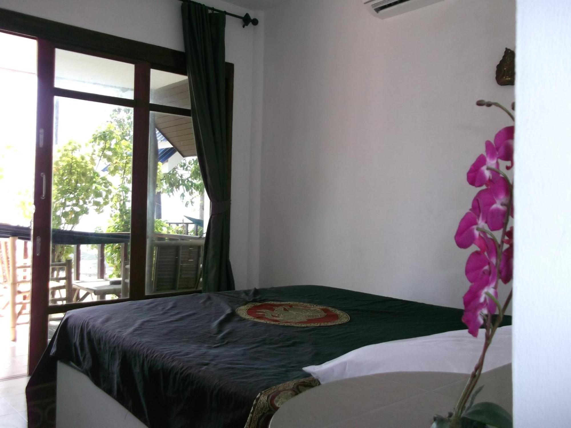 Coco Garden Resort Thongsala Exterior photo